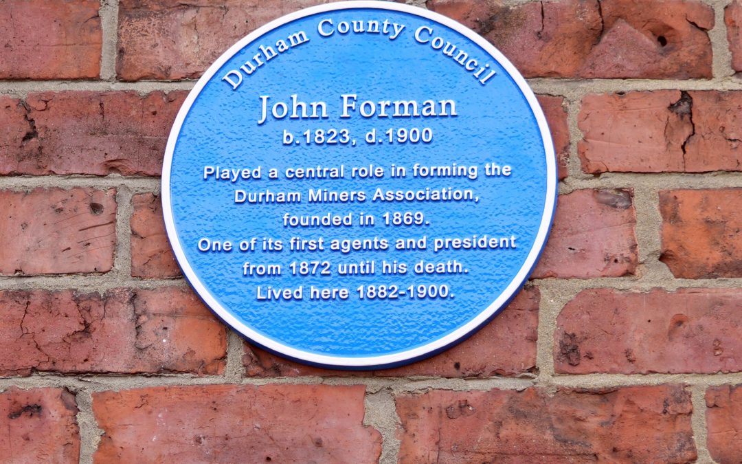Blue plaque unveiled for John Forman